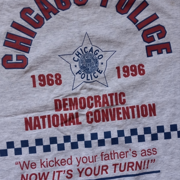VINTAGE 1996 CHICAGO POLICE CONVENTION TEE - Picture 3 of 4